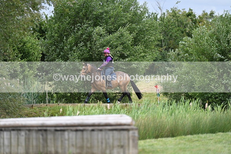 WJ5_3783 - Class 6 80cm