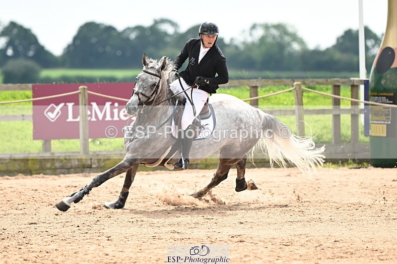 240801A-142001-01942 - Cls 4 Chard 7 Yr Old Championships