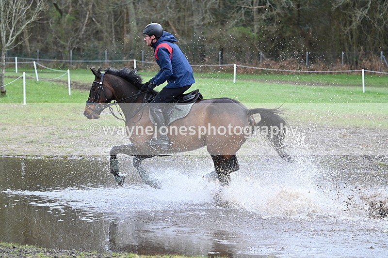 WJ7_2695 - Time 10:49 to 11:10