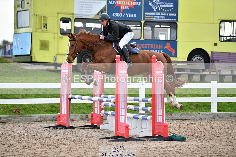 240124A-103059-00111 - Cls 1 British Novice & 90cm Open