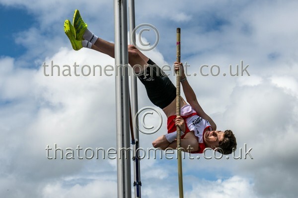 SIAB23-914082 - Field Male Set One