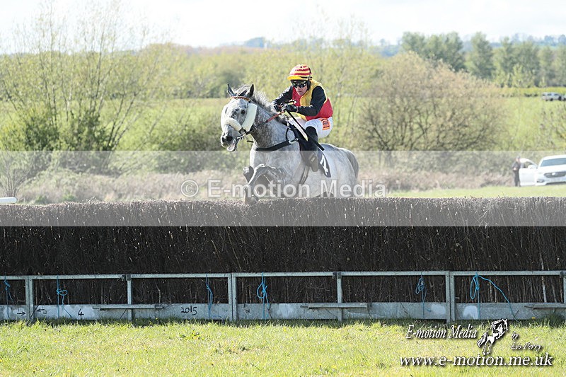 PtP 210425  1053 - Paxford Races Easter Monday 21/04/25