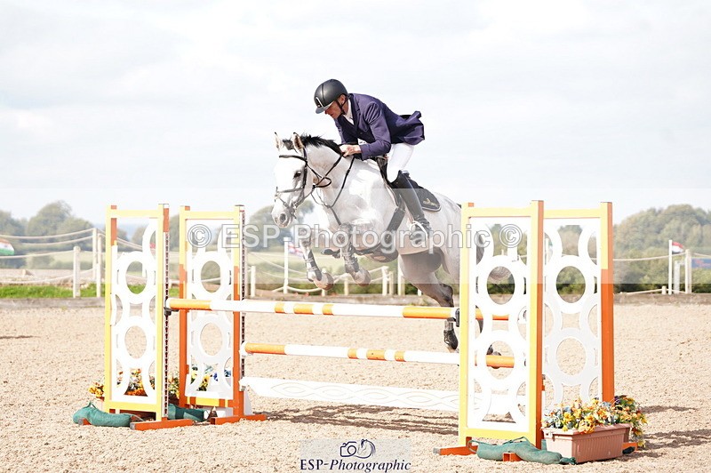 241004A-120152-00394 - Fri 02 Snr 1.05m Open