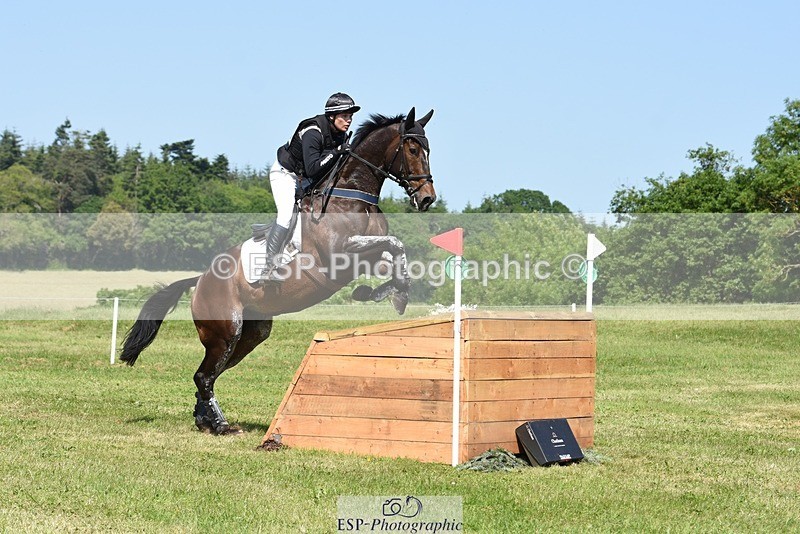 230527-151510-10069 - 353-THE_RIPPER-Bundy_Philpott-XC