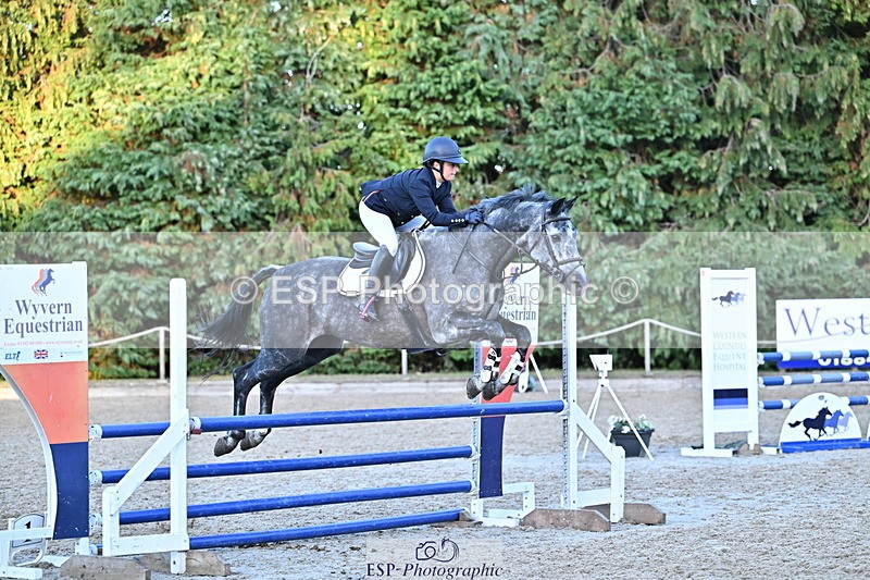 250829A-192907-03769 - Cls 12 1.05m Amateur Quali and Open