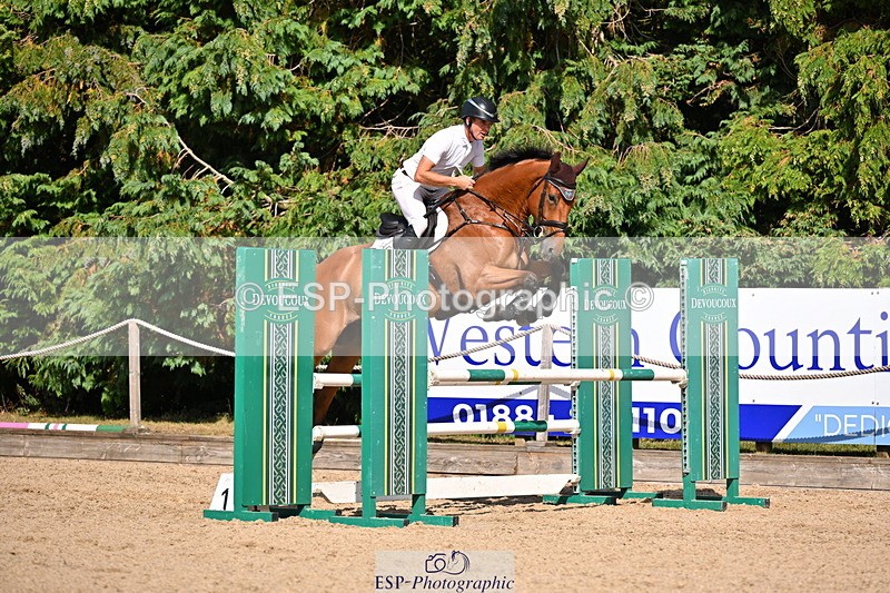 250817A-154640-04917 - Cls 22 Snr 1.10m Open