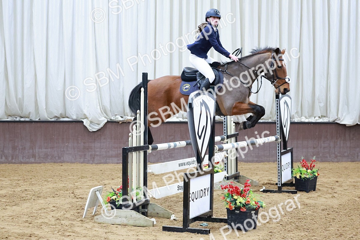 SBM_007399 - Class 24 - Nupafeed Supplements Senior Discovery/ 1m Open