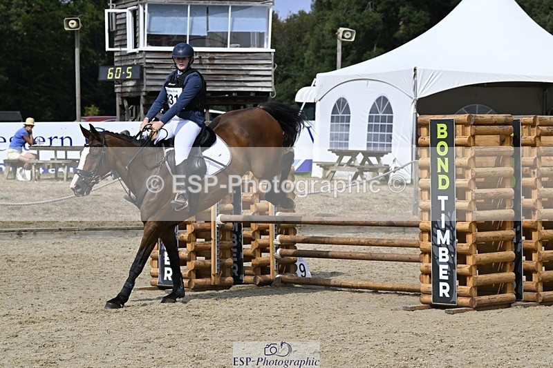 250823A-151234-32761 - WC Round 2 15.00 to 16.00