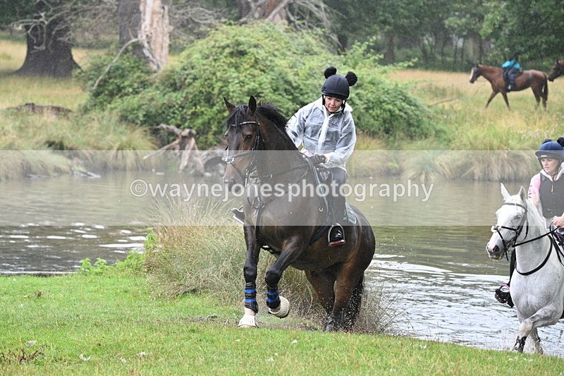 WJ7_8527 - Time at Water 11:24 to 11:52