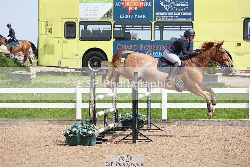 240510A-143352-07720 - Cls 17 1.05m National Am Quali