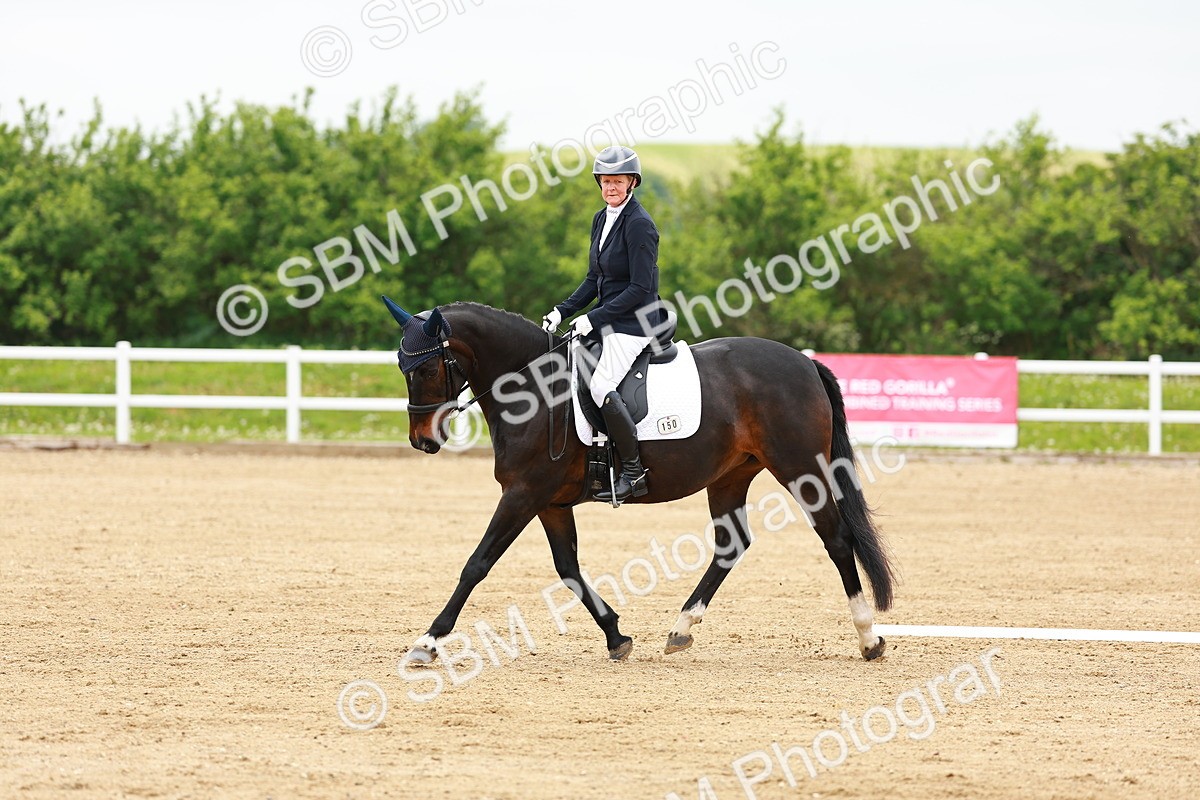 SBM_005060 - Class 15 - Novice 5