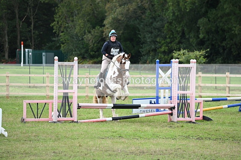 WJ6_2099 - 60cm Time 12:30 to 12:49