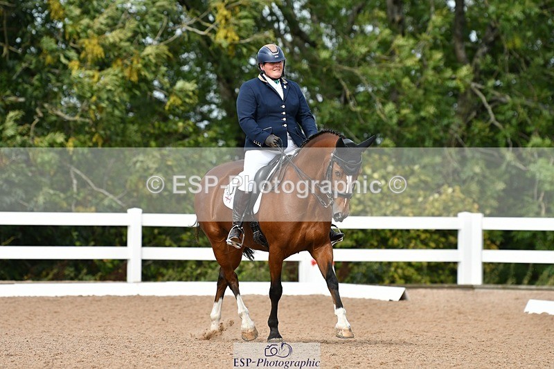 250906-111853-00947 - 041-Victoria.BradfordKenniford.flash.dancer