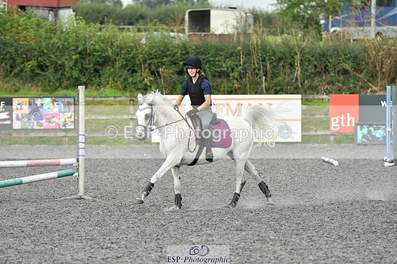 230817-092215-00160 - Theo's 1st Group - Arena