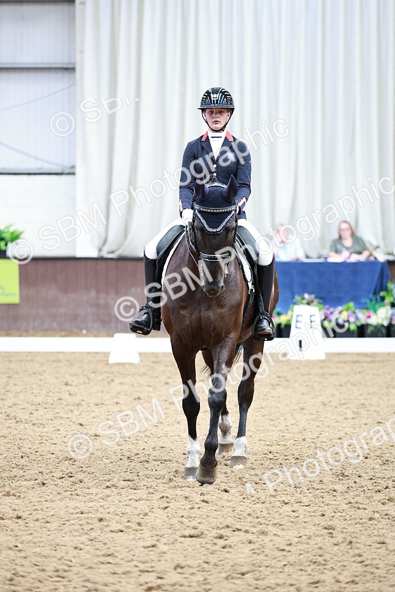 SBM_006416 - Class 16 - Advanced Medium 5 - 16.02-17.22