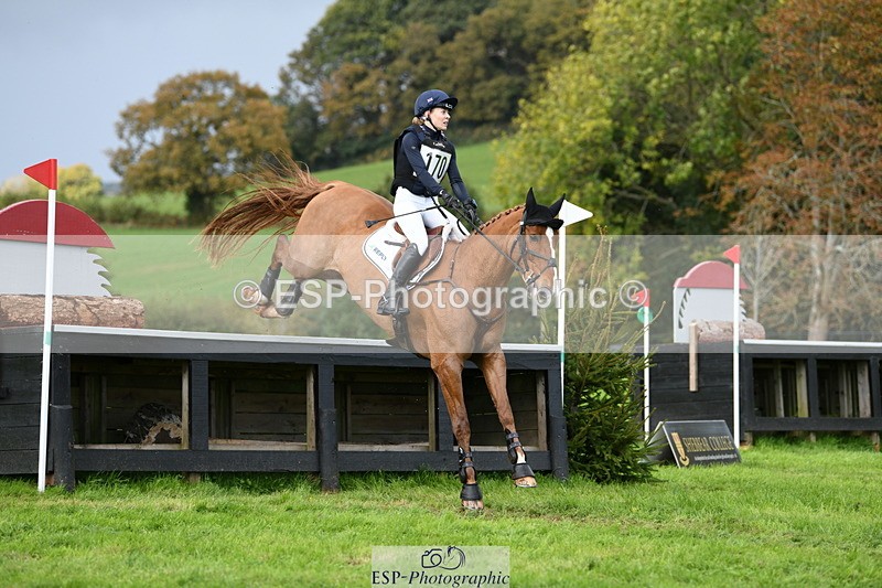 251024A-133117-12076 - B-170-Mollie.Summerland