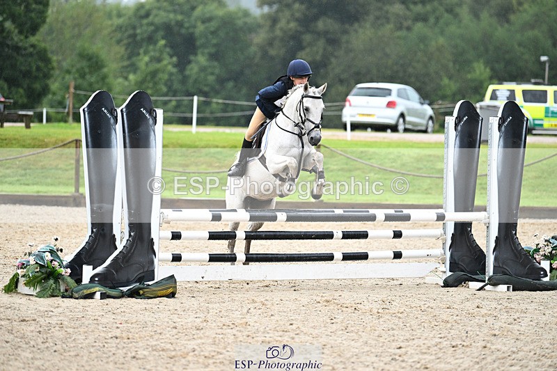 240824X-095244-23407 - 70cm Round 2 9.30 to 10.30