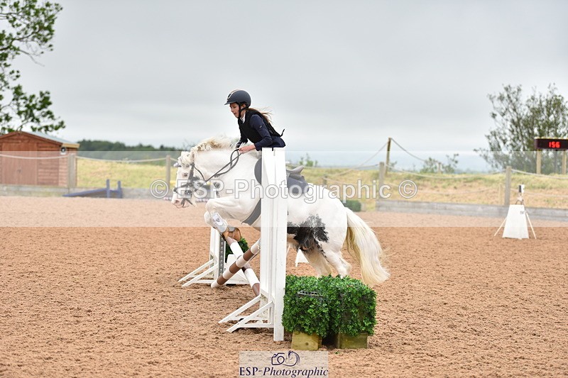 240528A-150344-00108 - 40 & 50cm