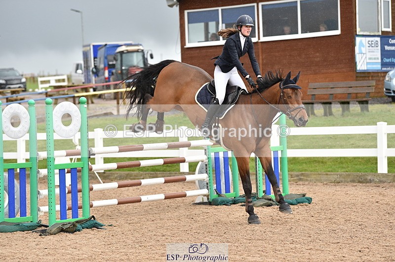 240327A-140630-00667 - Cls 5 Foxhunter and 1.20m Open