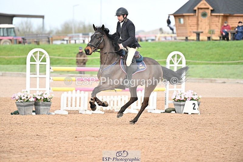 240315A-124339-01016 - Cls 3 Snr Foxhunter