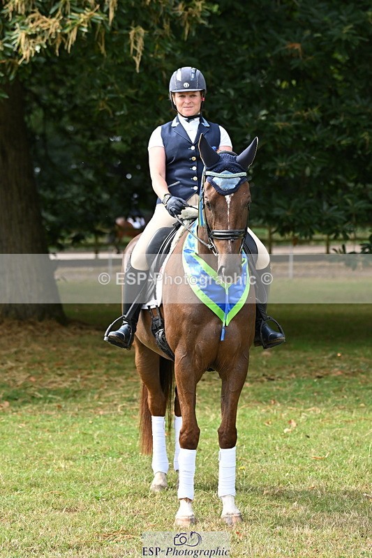 250719A-104903-03963 - 144-Verity.Perry-Vogue