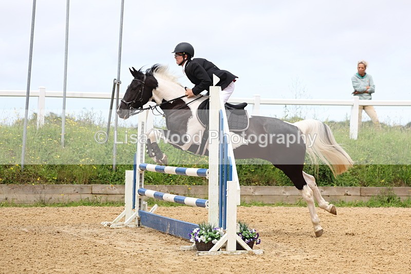 3E7A6165 - Class 4: Senior British Novice/90cm open