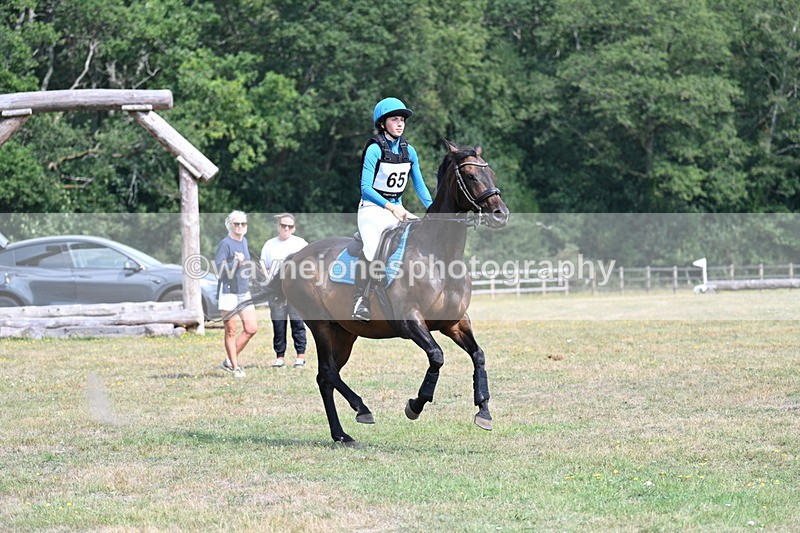 WJ7_1546 - XC Time 11:41 to 11:54