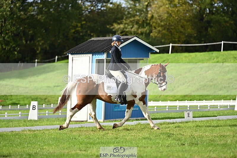 251024A-102100-08028 - F-454-Natalie.Stephens