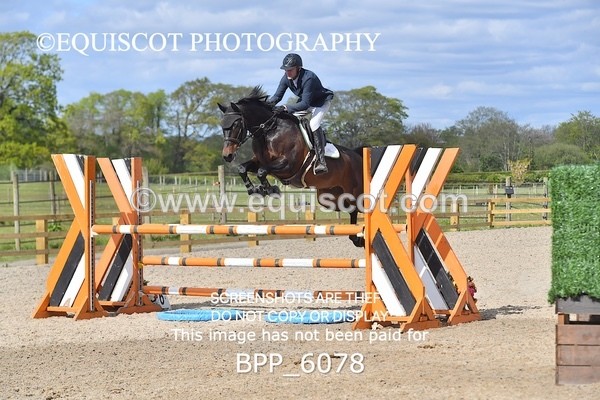 BPP_6078 - CLASS 29 SUN Senior Newcomers/ 1.10m Open