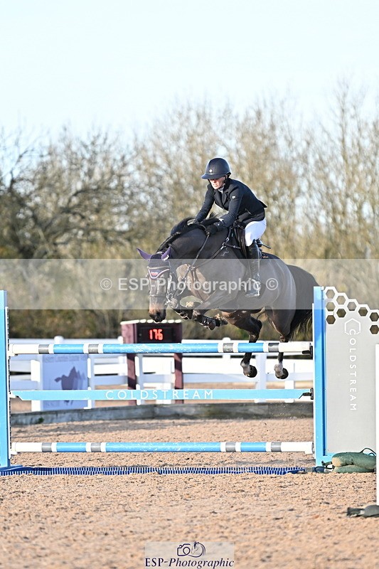 241113A-144105-00897 - Cls 06A&B Nat 1.30m & 1.40m Open