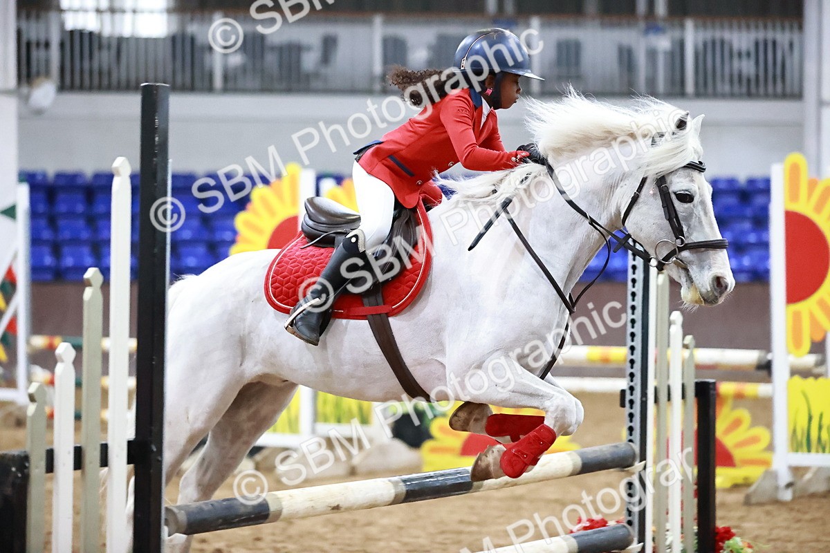 SBM_001765 - Class 9 - Pony Intro 75cm