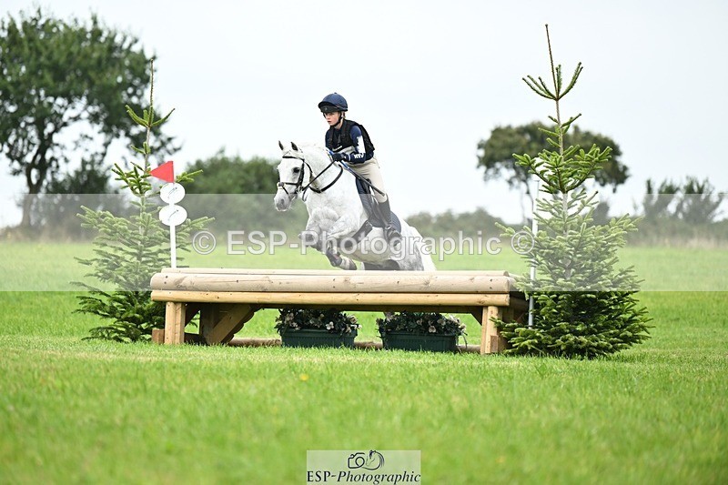 240831A-143429-04673 - 252-CHLOE.FOX-PITT-SIR.CHARLIE.BOI