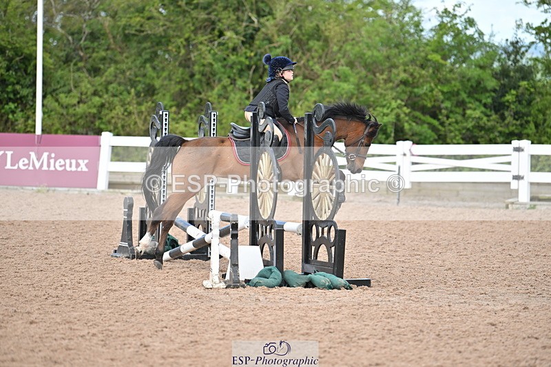 240504A-104502-00489 - Cls 12 & 13 Club & Schools 60cm