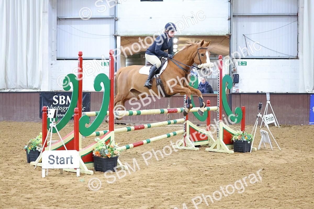 SBM_010007 - Class 21 - Nupafeed Supplements Senior Discovery/ 1m Open - First Round (1.00m)