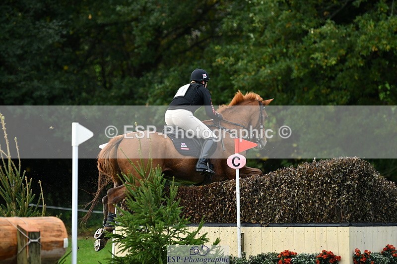 251025A-094338-15458 - D-321-Kirstie.Deakin-Main