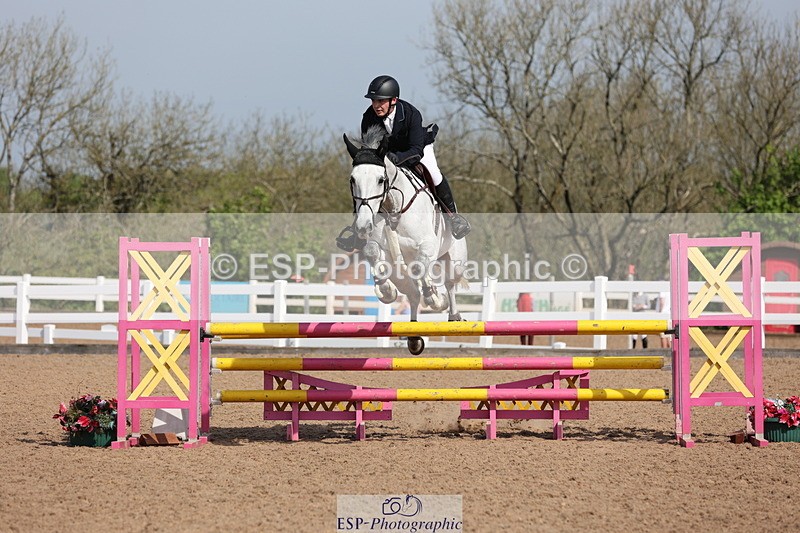 240510A-101848-05670 - Cls 14 Discovery and 1m Open