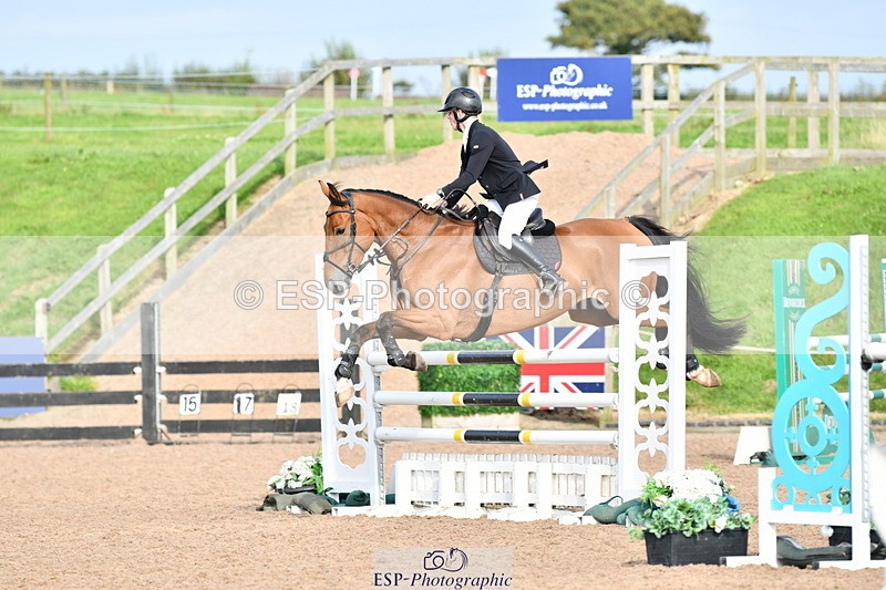 240915A-163821-11059 - Cls 30 Snr Foxhunter