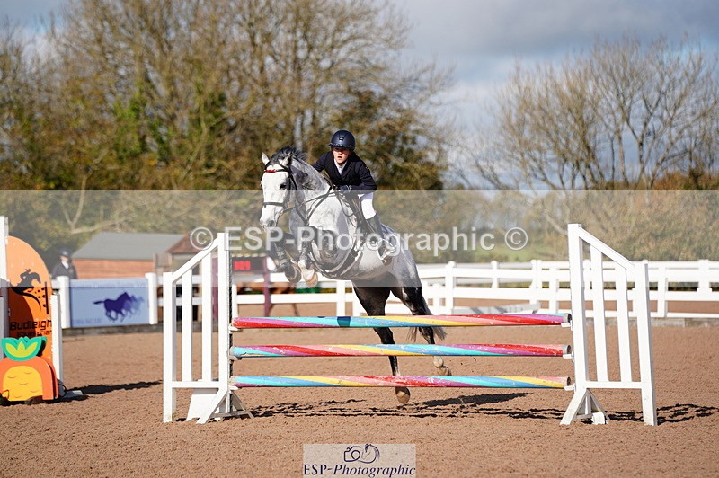 241027A-111726-02403 - SUN Cls 5 Pony Discovery and 90cm Open