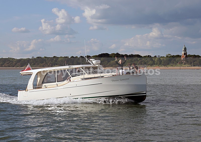 140544  THREE GREENS WT7A0302 - Motorboats - Hardtop