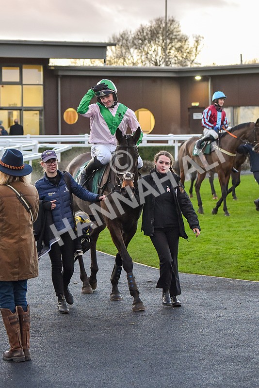 191223-Race 7-Wilful-9642 - Race 7