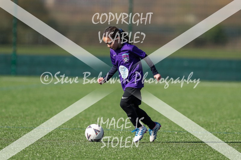 1DX20112 - 2026-03-21 FC Abbey Meads U9 Purple Girls V Stratton Juniors FC U9 Pheonix Girls