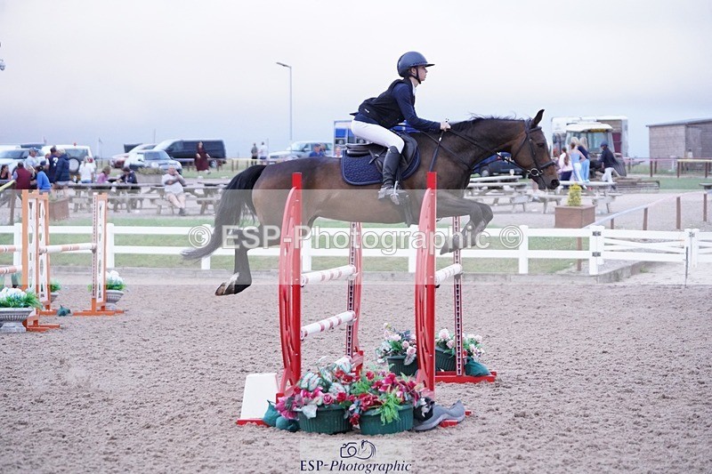 250628-204938-08671 - Cls 26 Pony Foxhunter & 1.10m Open