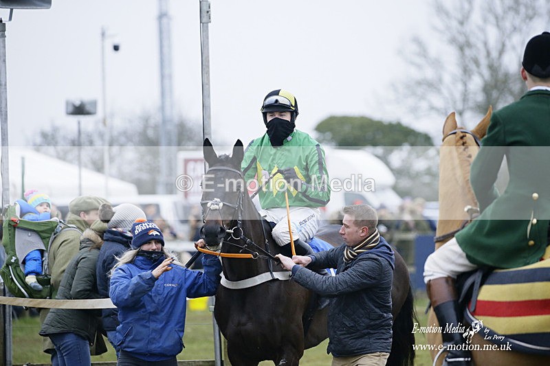 PtP 230122 682 - Cocklebarrow Races - Heythrop Hunt - 23/01/22