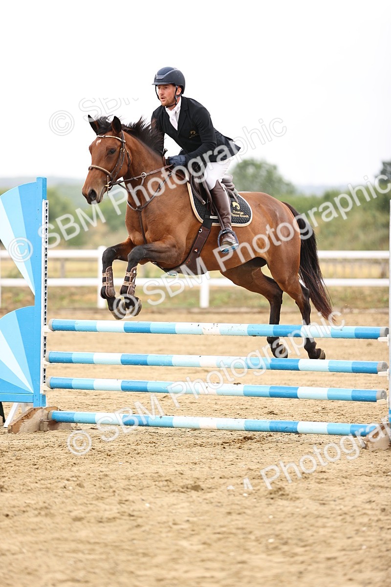SBM_025205 - Class 9 - Senior British Novice - 90cm