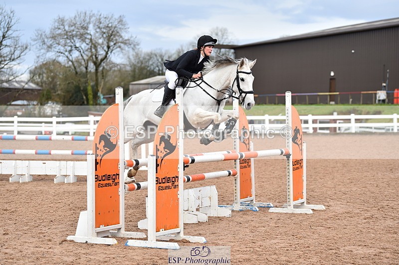 231203A-130238-01271 - Cls 9+10 Children on Horses 1m & 1.10m