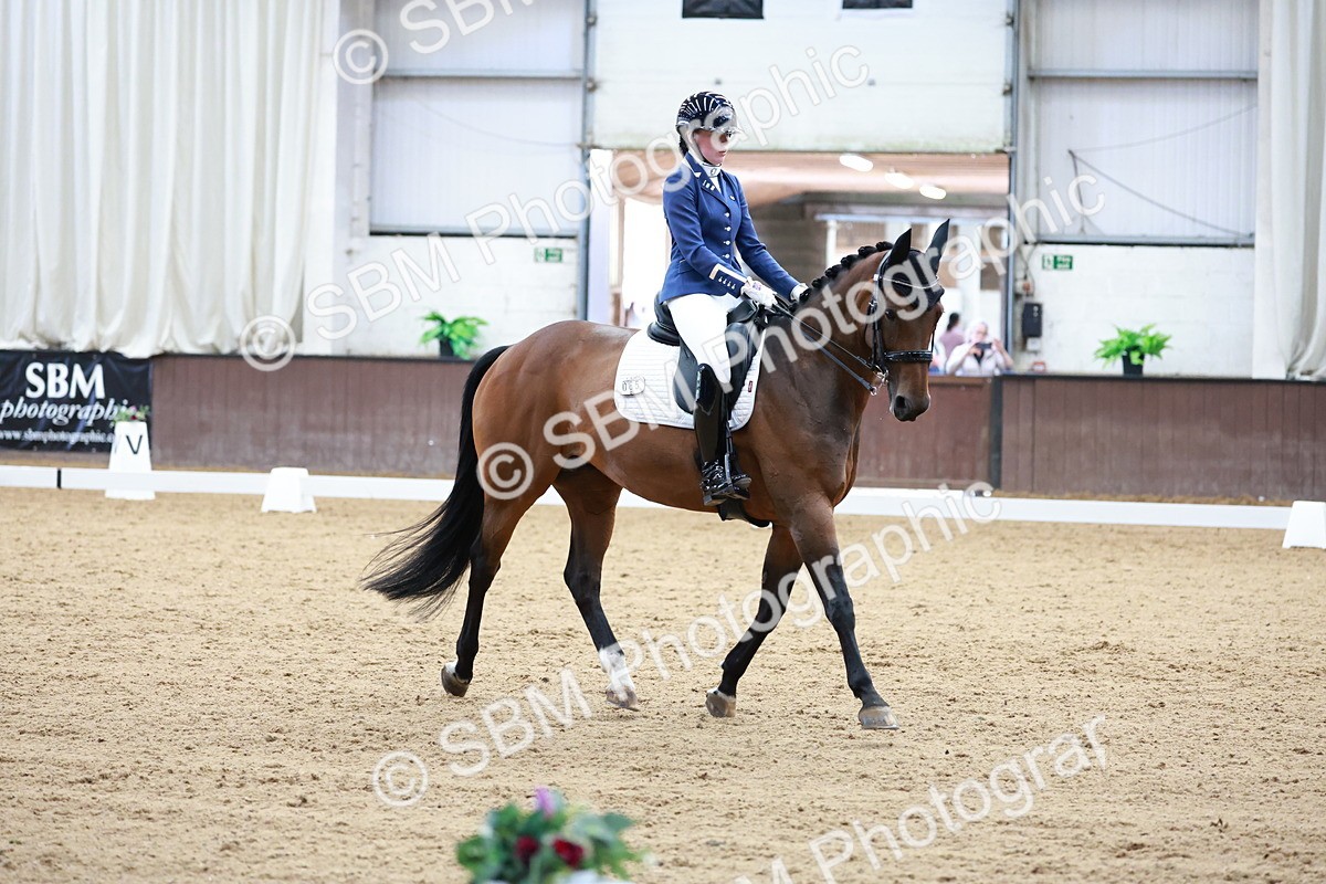 SBM_017869 - Class 15 - FEI Junior