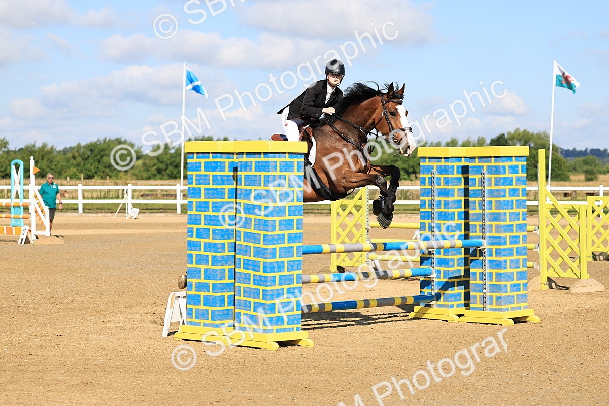 SBM_002920 - Class 7 - Senior British Novice-90cm Open