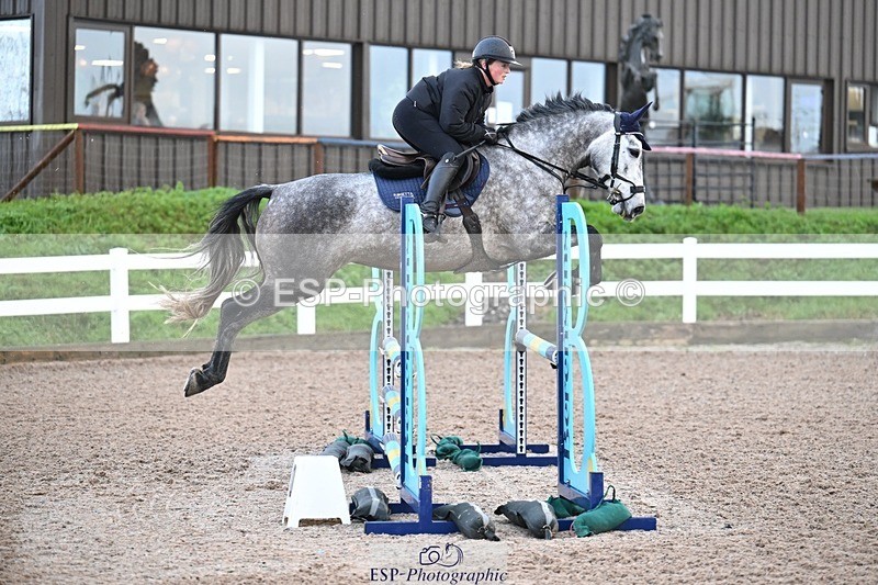 251206-102011-00627 - Cls 9 British Novice