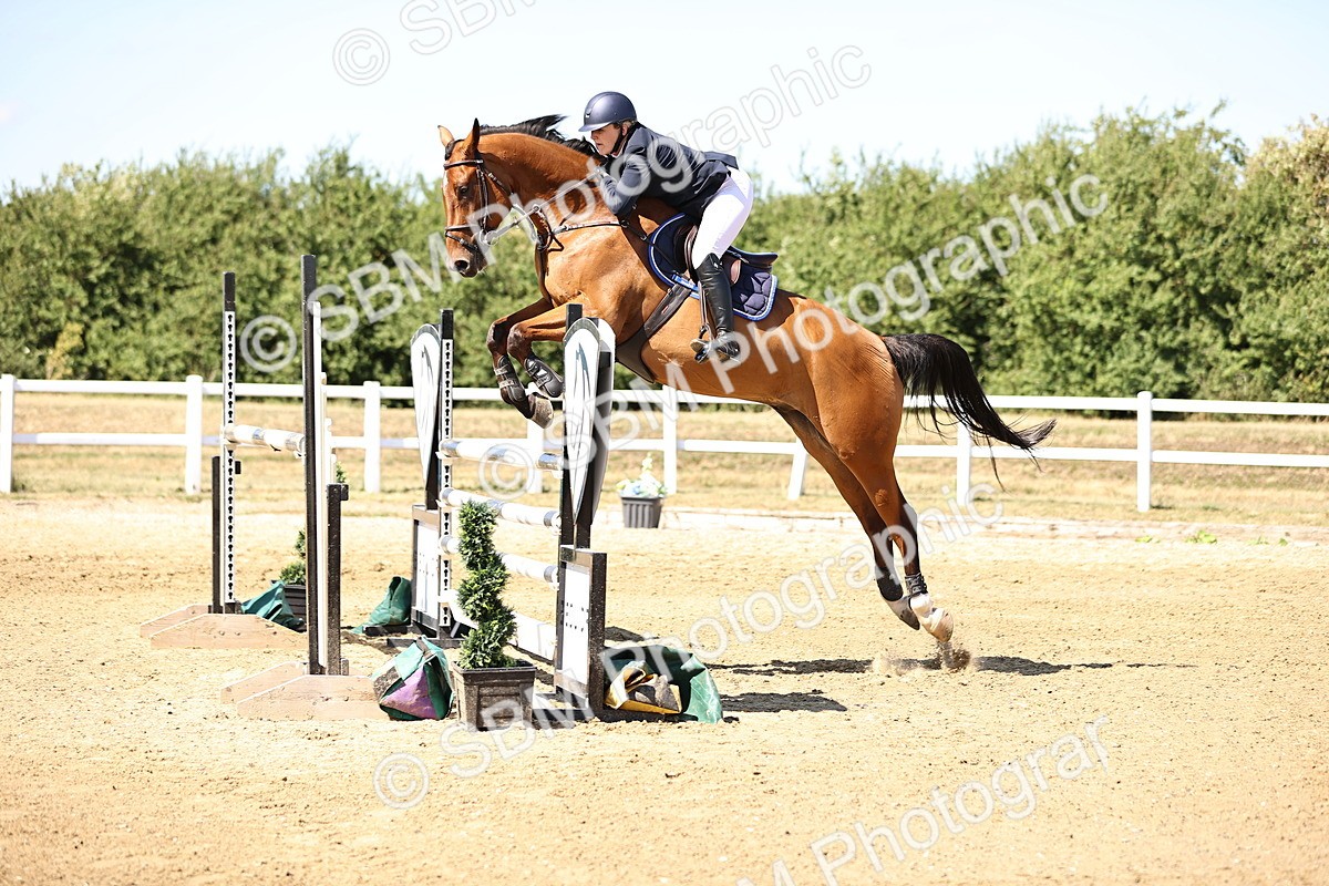 SBM_015126 - Class 16 - Senior foxhunter - 1.20m Open