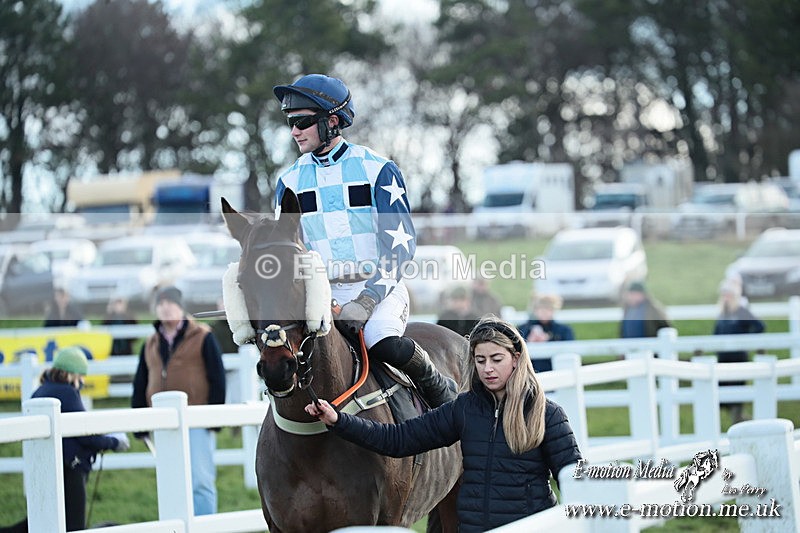 PtP 141225  1819 - New Forest Hounds PtP Larkhill 14/12/25